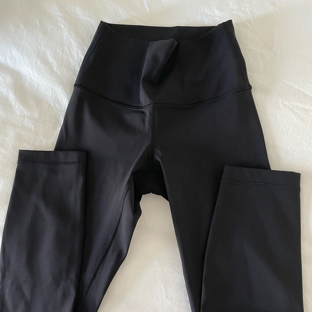 Lululemon Black Align 25” Leggings